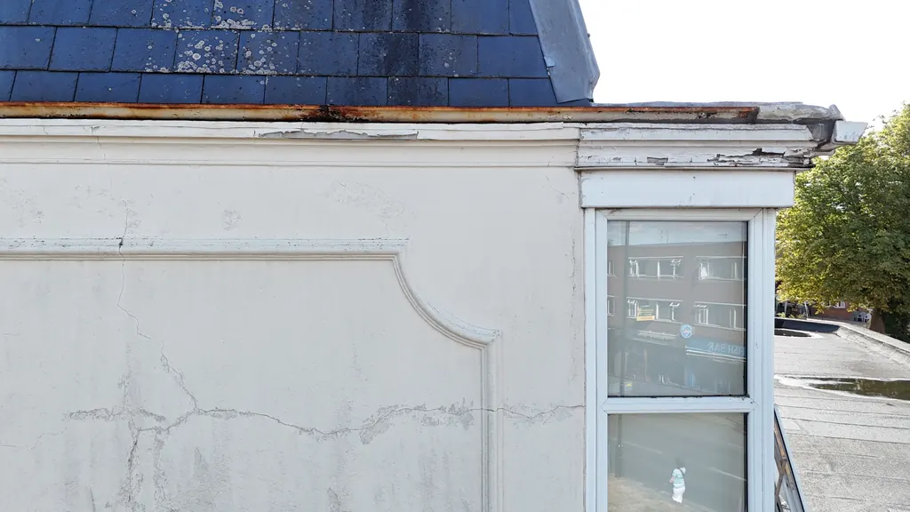 Drone inspection in Rugby: cracked render on a period facade